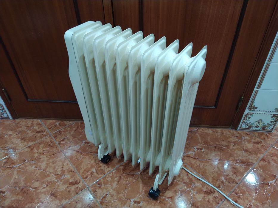 Aquecedor radiador a óleo casa quarto apartamento vivenda escritório.