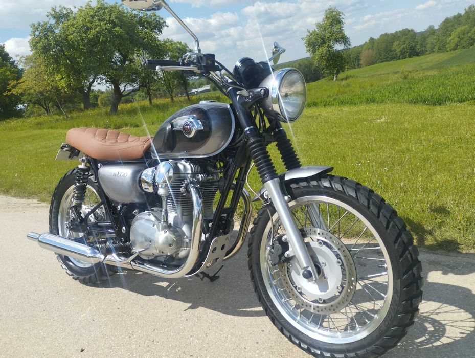 Kawasaki w800 Cafe racer scrambler A2 Bonneville Vulcan Virago