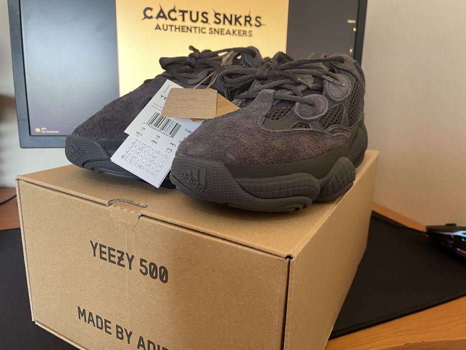 Yeezy 500 Utility Black