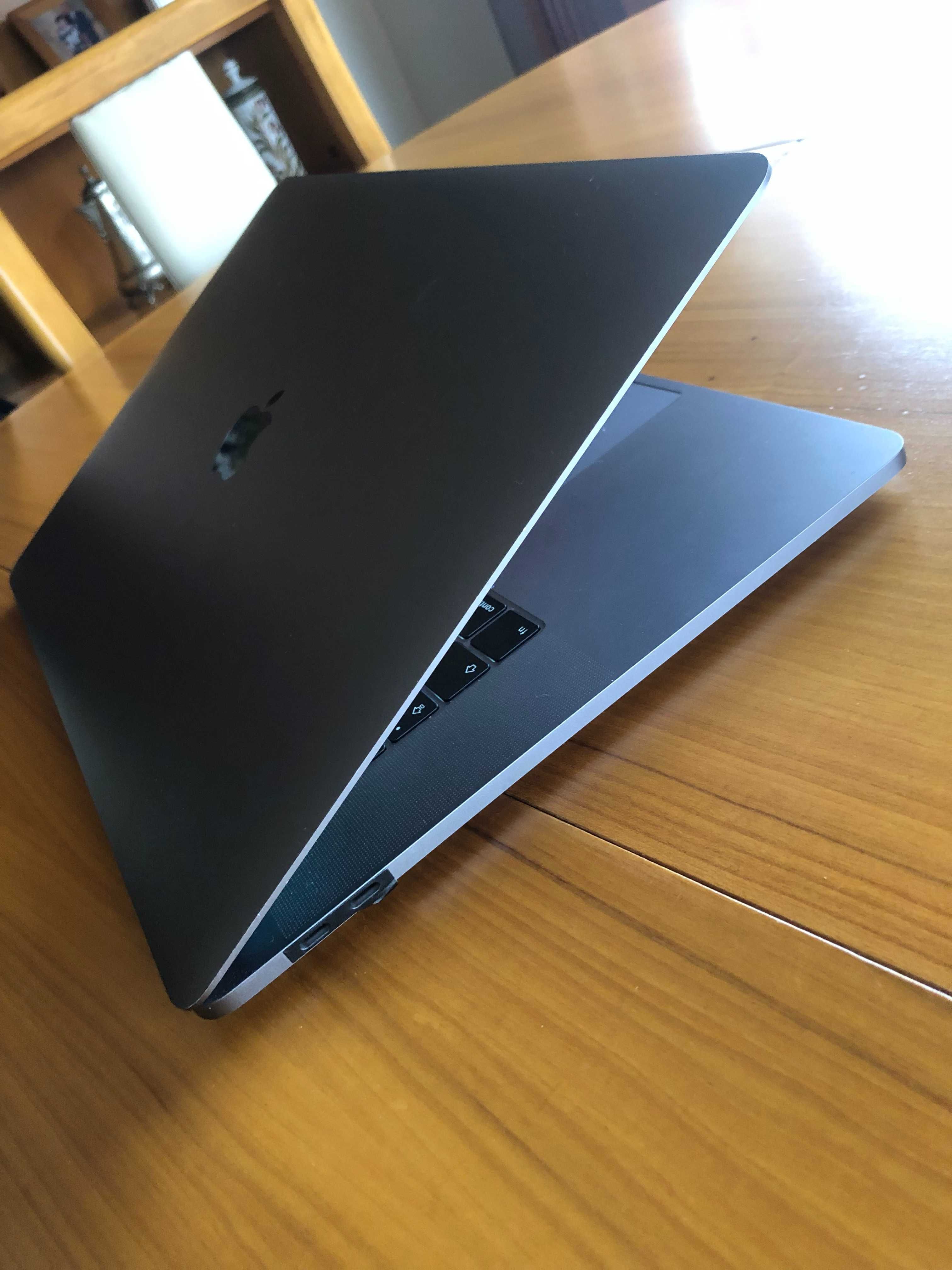 MacBook Pro 15' (2019) i9 16Gb / 500Gb SSD com Garantia