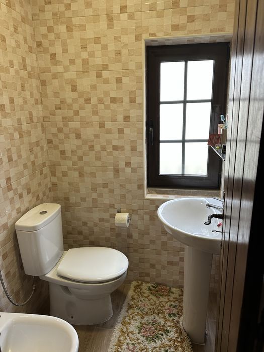 Quarto para alugar em moradia