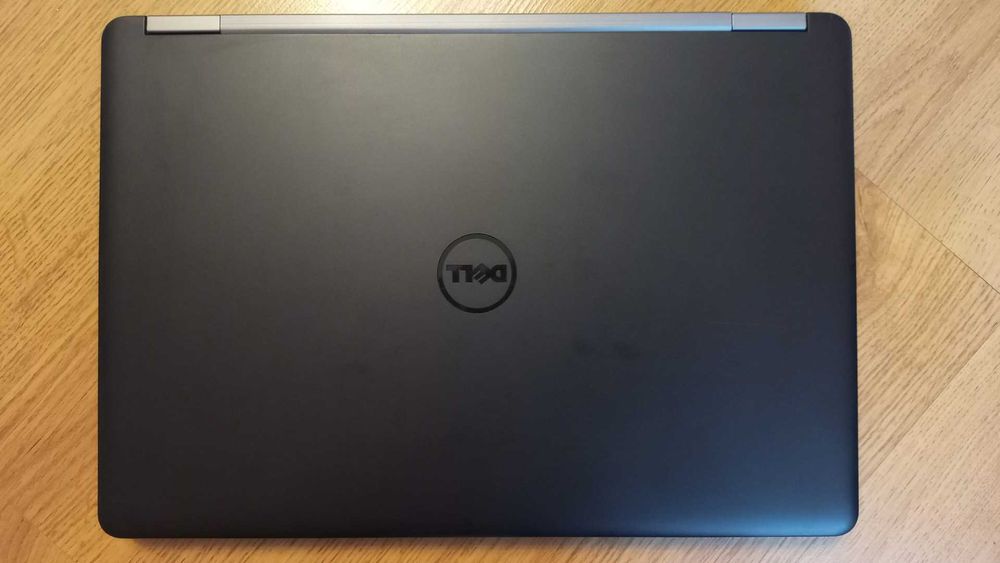 Laptop Dell Latitude E5470 i5-6300U/14" FHD/16GB RAM/240GB SSD +stacja