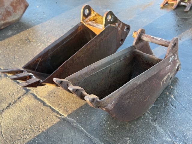 ŁYŻKA koparko ładowarka wąska używana