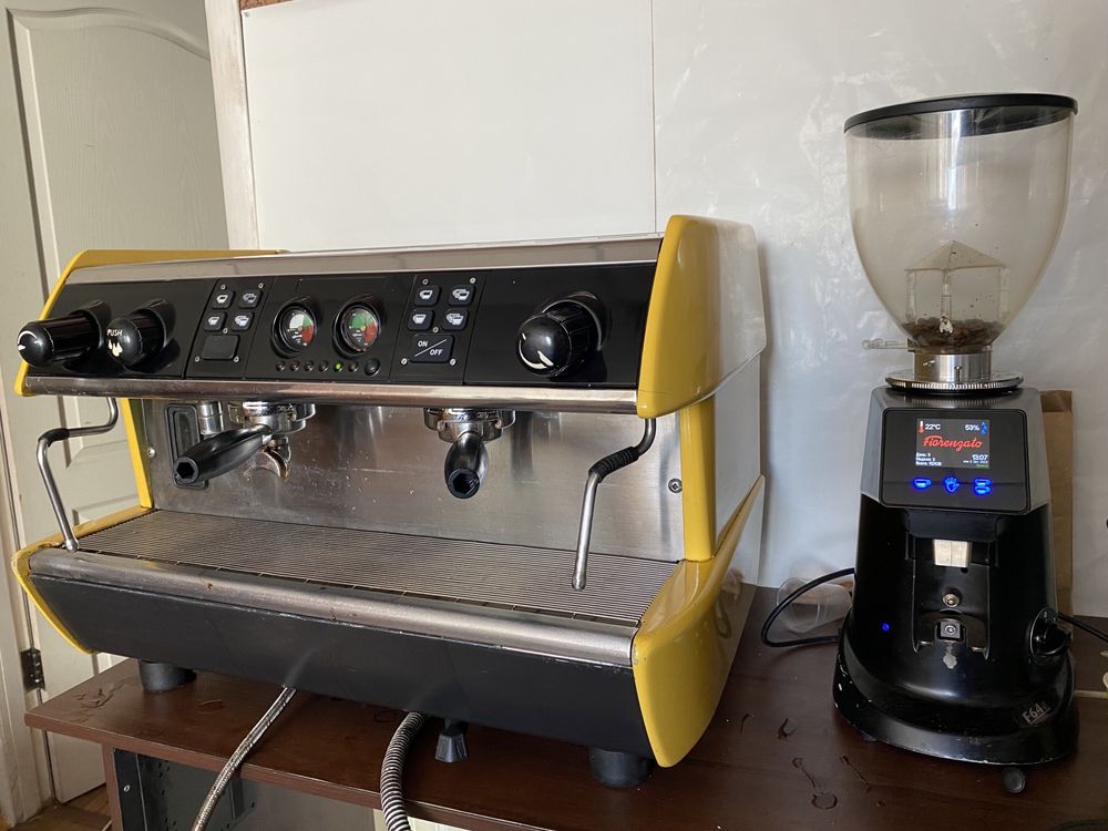 Аренда кофейного оборудования (кофемашины и кофемолки)