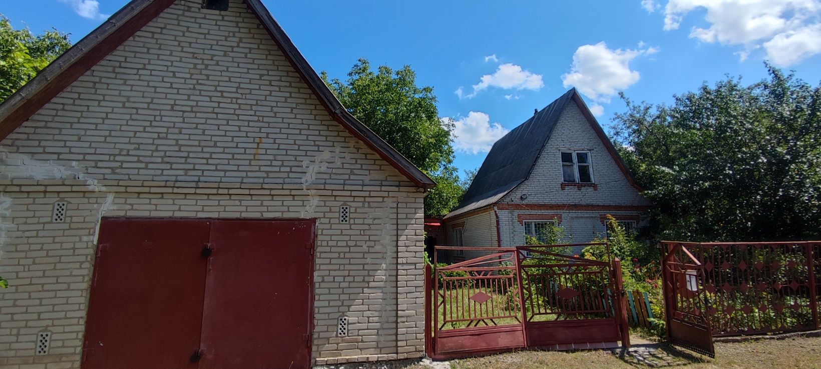 Продам будинок в селі