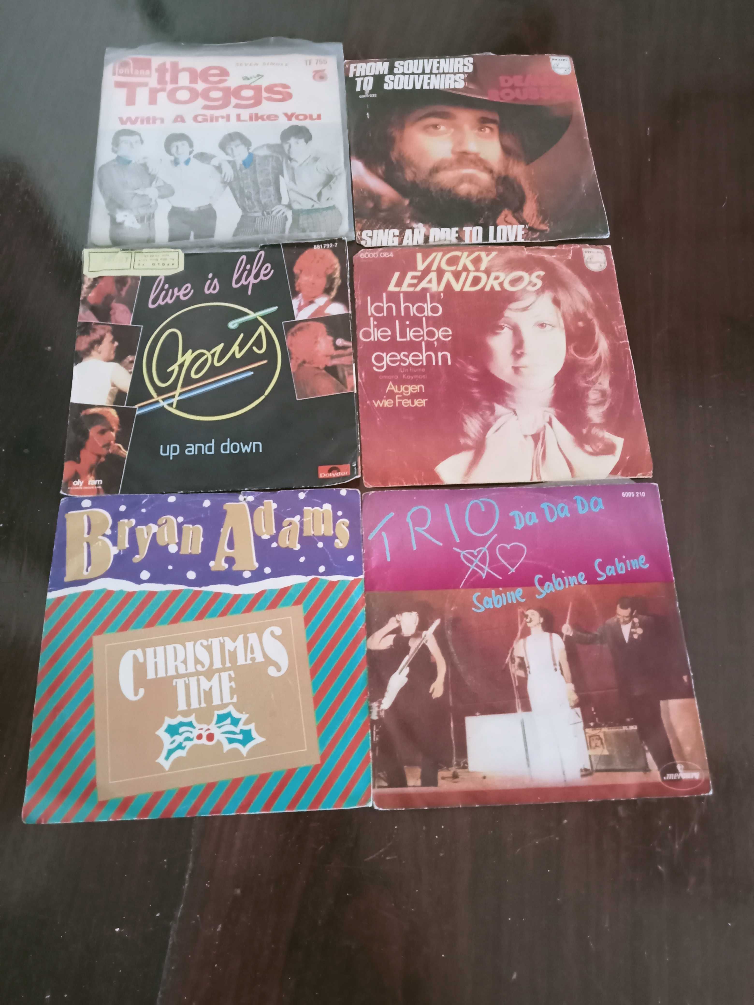 75 Singles em bom estado sem riscos Capas como novas,