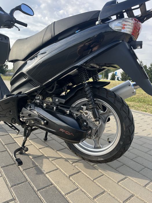 Скутер Fada YB150T-15D