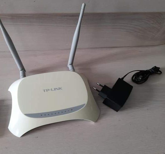 Router TP Link Model MR 3420