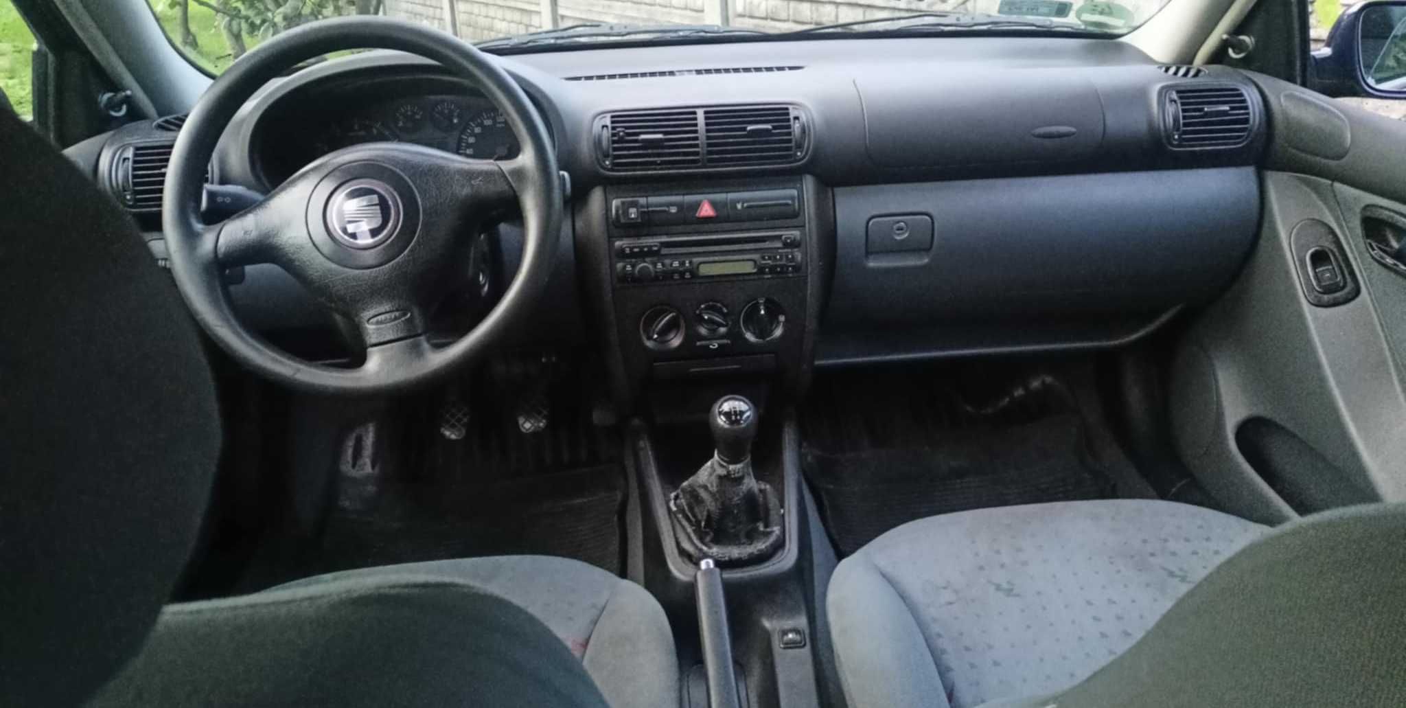 Seat Toledo II 1999r  Benzyna + Gaz (Uszkodzony)