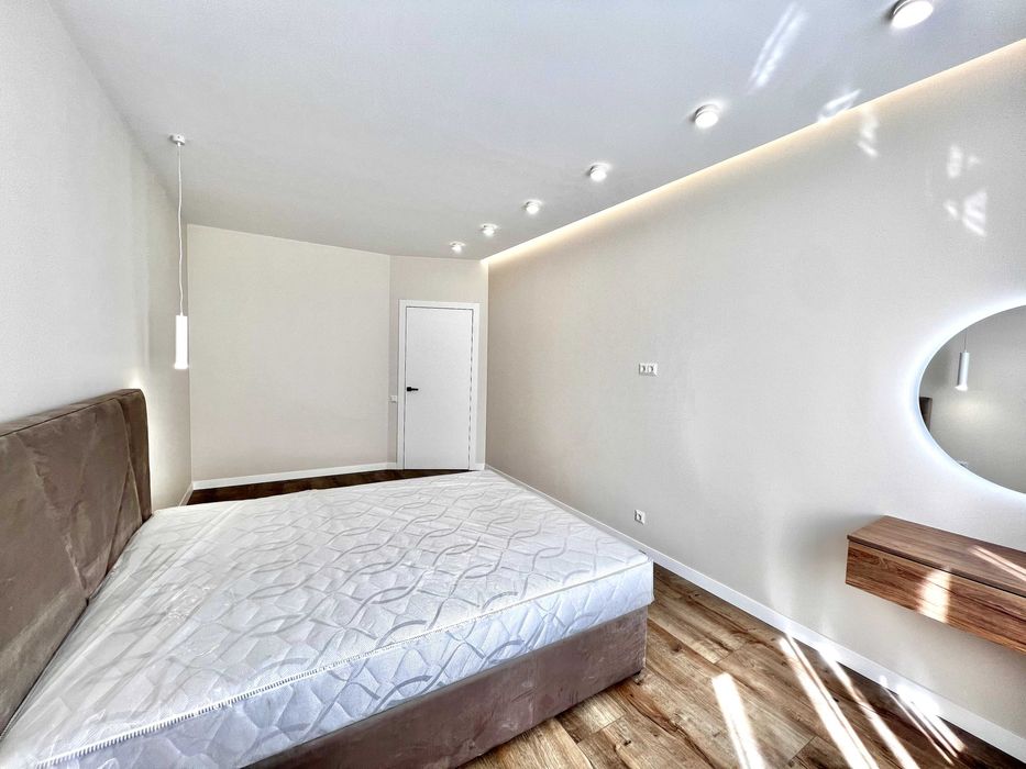 Функціональна 1.5к квартира з модним інтер'єром. Популярний ЖК. Центр!