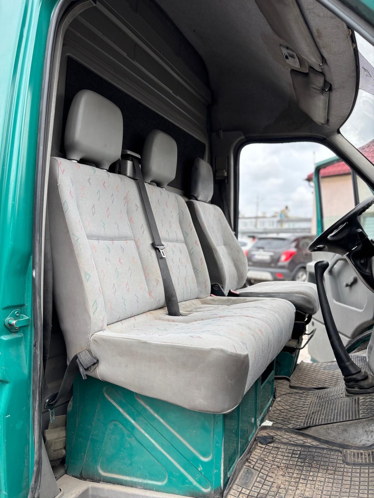 Volkswagen LT MAXI – Zielony, gotowy do pracy!

Na sprzedaż o