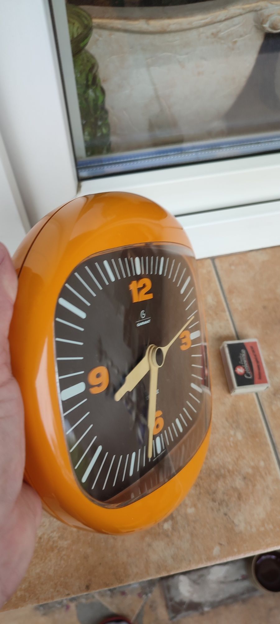 Design lat 60 - tych XXw zegar ścienny GARANT