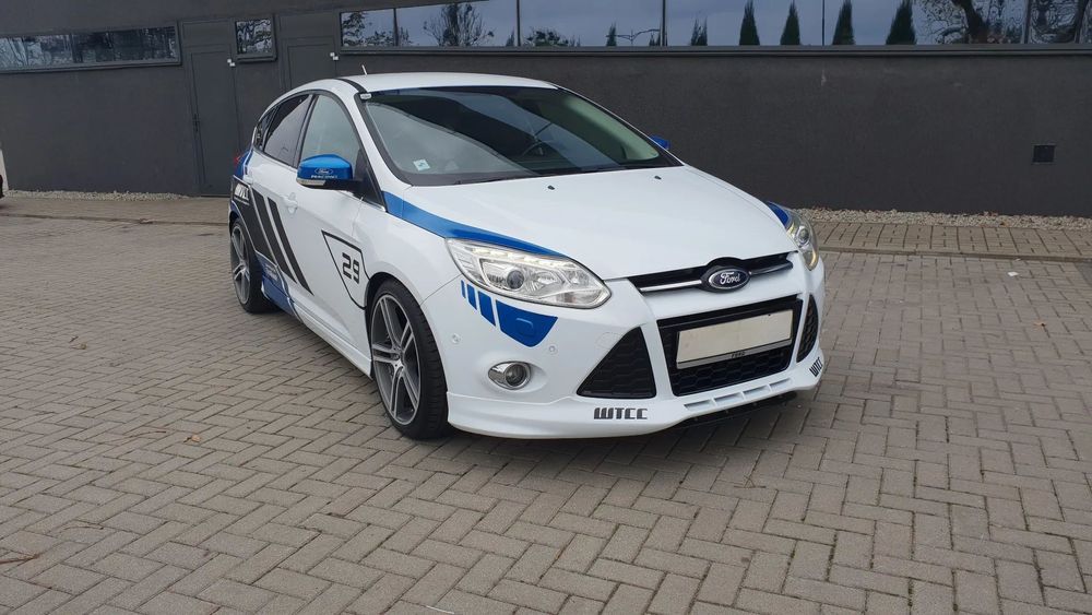 Ford Mondeo Titanium Convers+ Navi Alufel Tempom Parktro