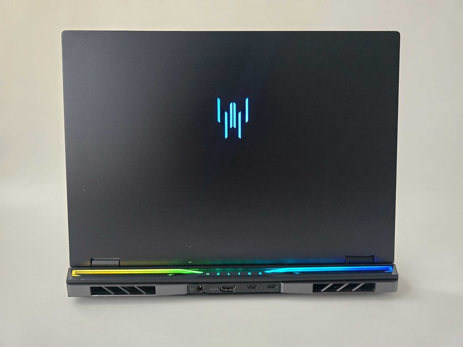 Predator Helios 16 (2024) I9 14900HX/RTX 4080/RAM 32GB/1TB/QHD+ 240Hz