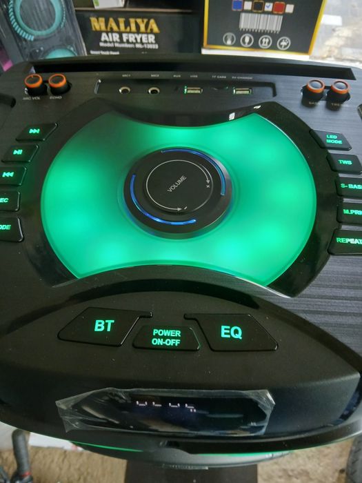 Głośnik Bluetooth karaoke największy 145cm. wys.