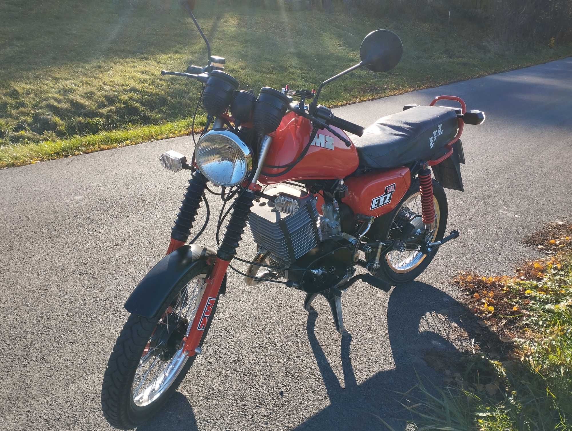 MZ ETZ 251, 1989 po renowacji.