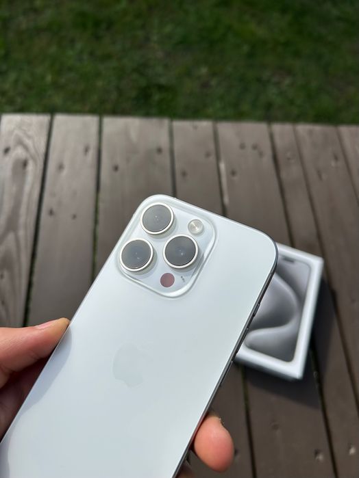 IPhone 15 Pro 128G Natural/White Titanium