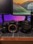 aparat fotograficzny Sony Alpha 200 wraz z obiektywem i torba