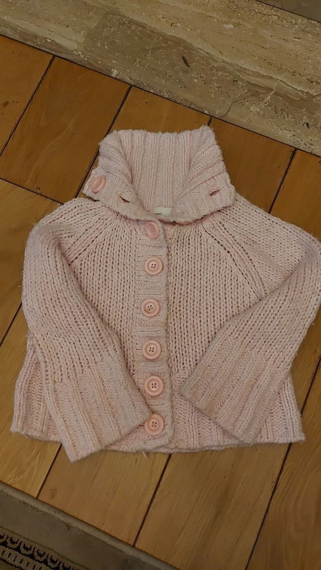 Różowy sweter H&M