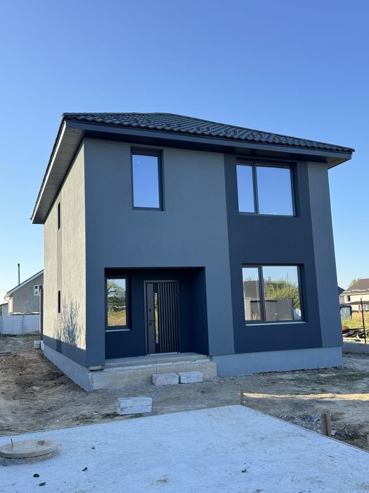 Будинок два поверхи 134 м² Нові Петрівці