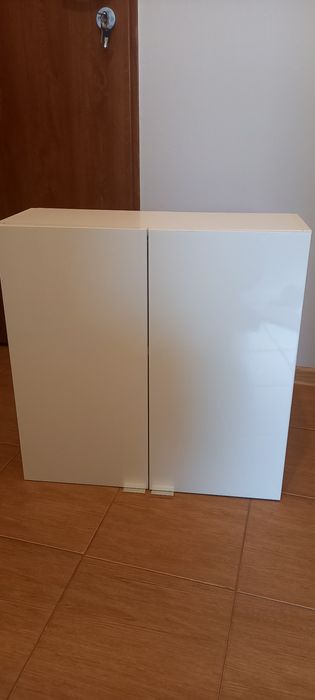 Szafka łazienkowa wisząca