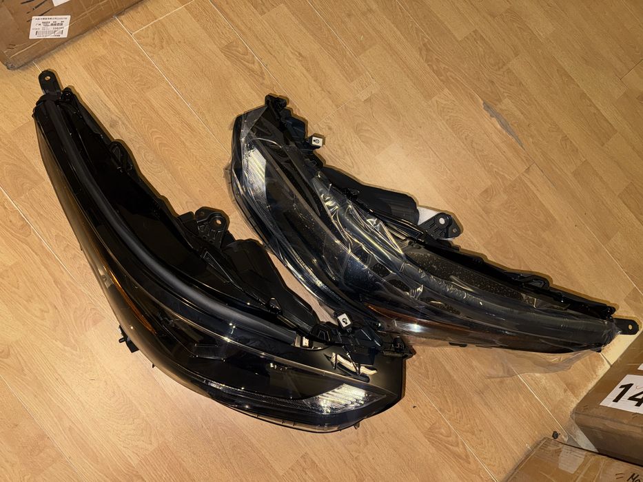 Toyota Highlander 2019-2023 р USA , передні фари хайлендер