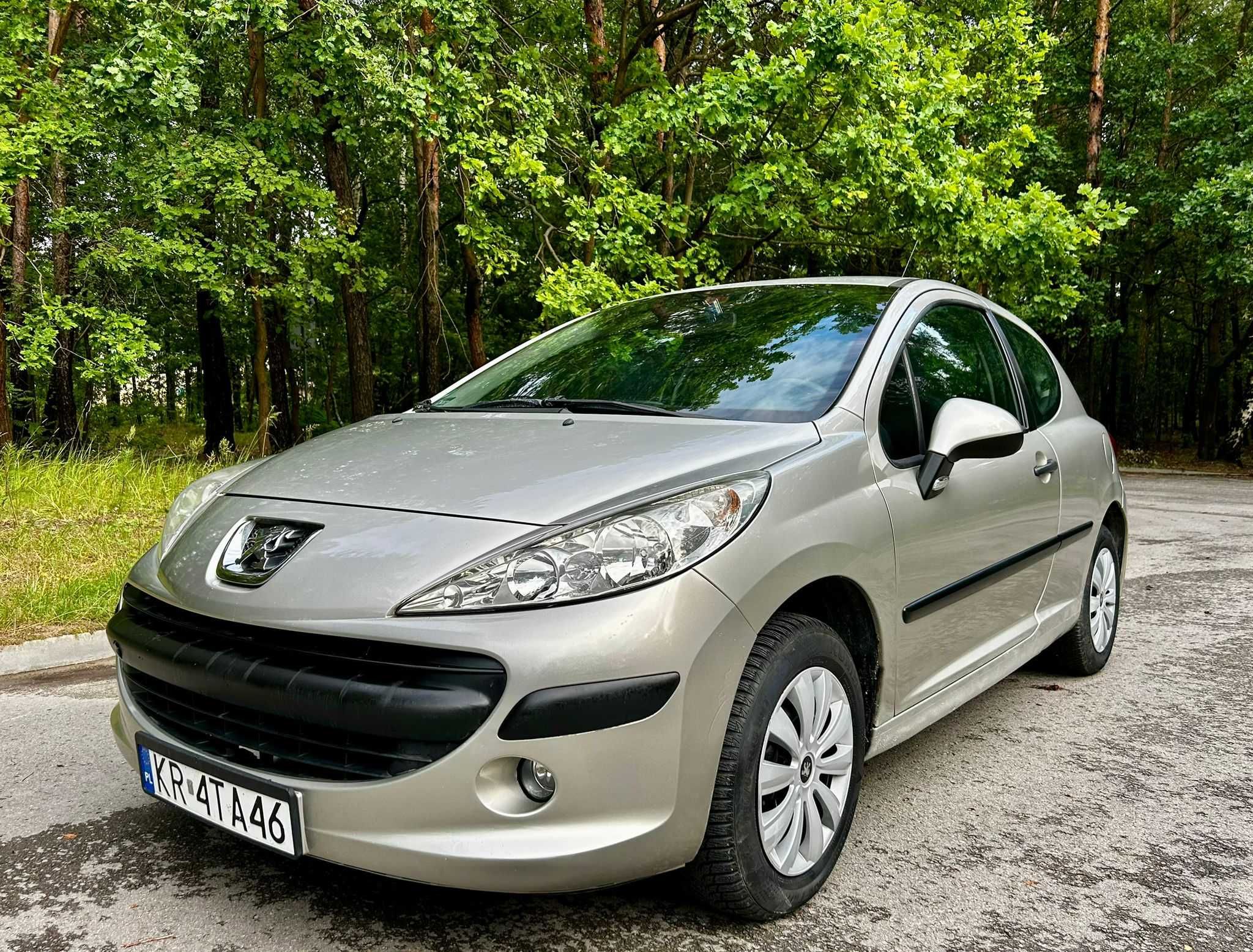 Peugeout 207 1.4 benzyna 2006