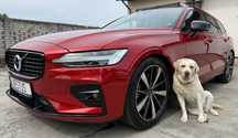 Volvo V60 R-design/AWD/310kM/pano/blis/automat/bezwypadkowy/serwisowany