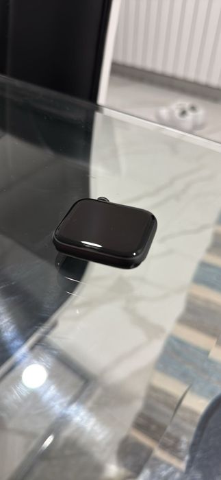 Apple Watch Series 5 – 44 mm (GPS + Cellular)
