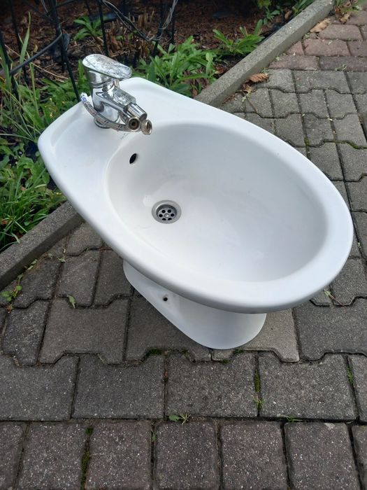Bidet Cersanit w dobrym stanie