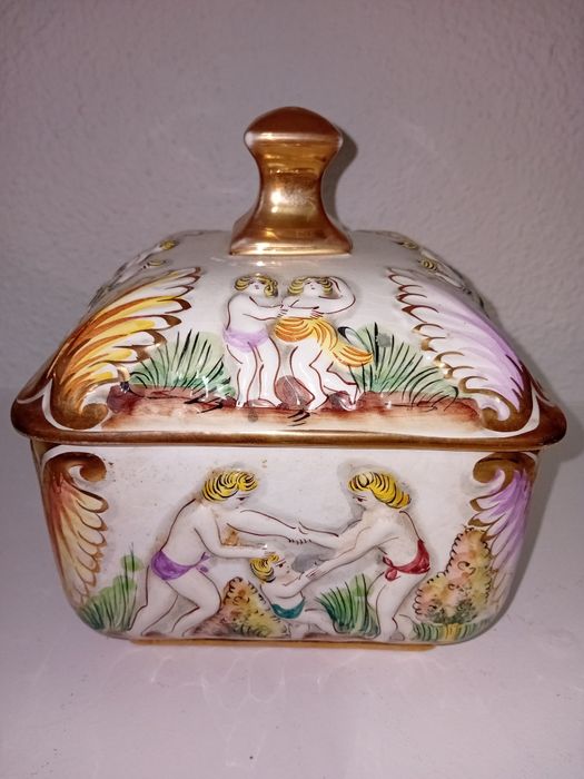 Bomboneira antiga ELPA Alcobaça