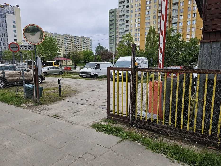 Wynajmę strzeżone miejsce parkingowe przy ulicy Rembielińskiej