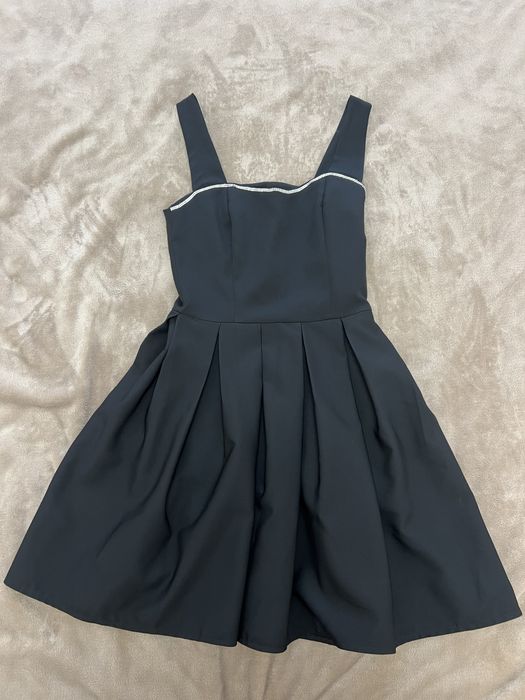 Сукня чорна міні