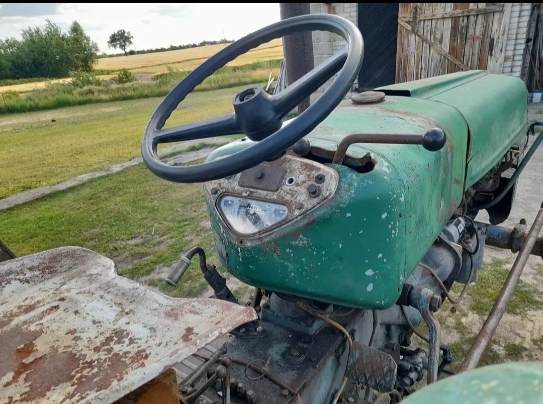 Sprzedam Ursusa C 4011 stan dobry