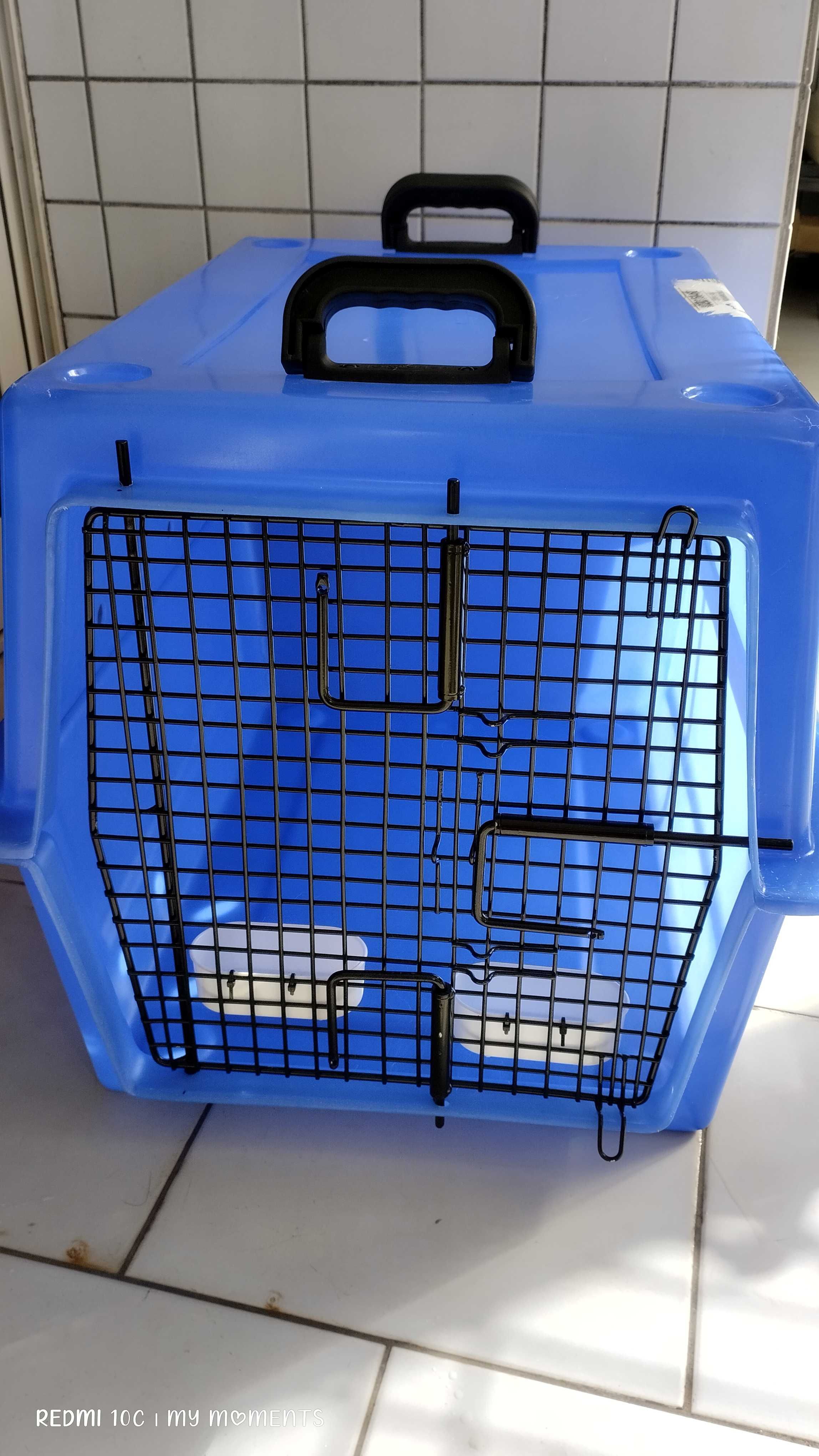 Caixa para transporte aéreo. Gatos ou cães de pequeno porte