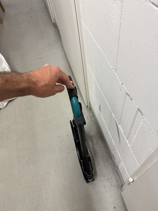 Składany wózek transportowy VONROC - 2 koła, teleskopowa rączka