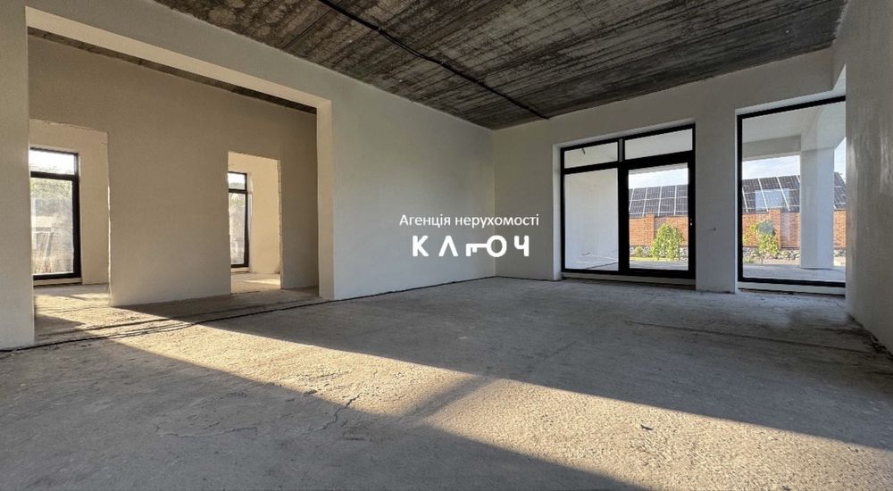 Продаж якісного, сучасного та стильного будинку