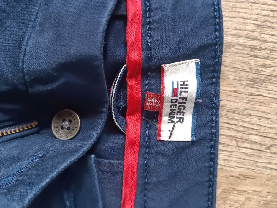 Spodnie Hilfiger denim 32