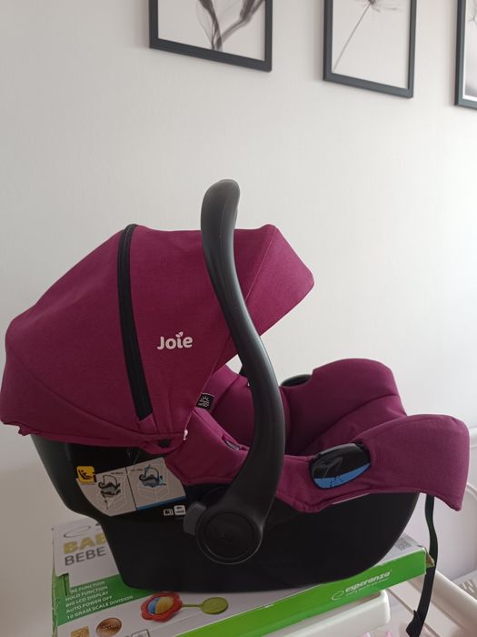 Bezwypadkowe nosidełko JOIE