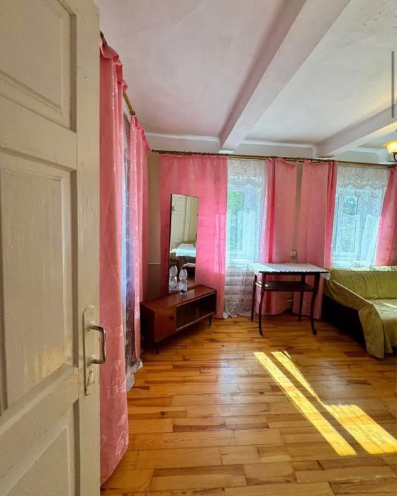 Продаж будинку Кременець