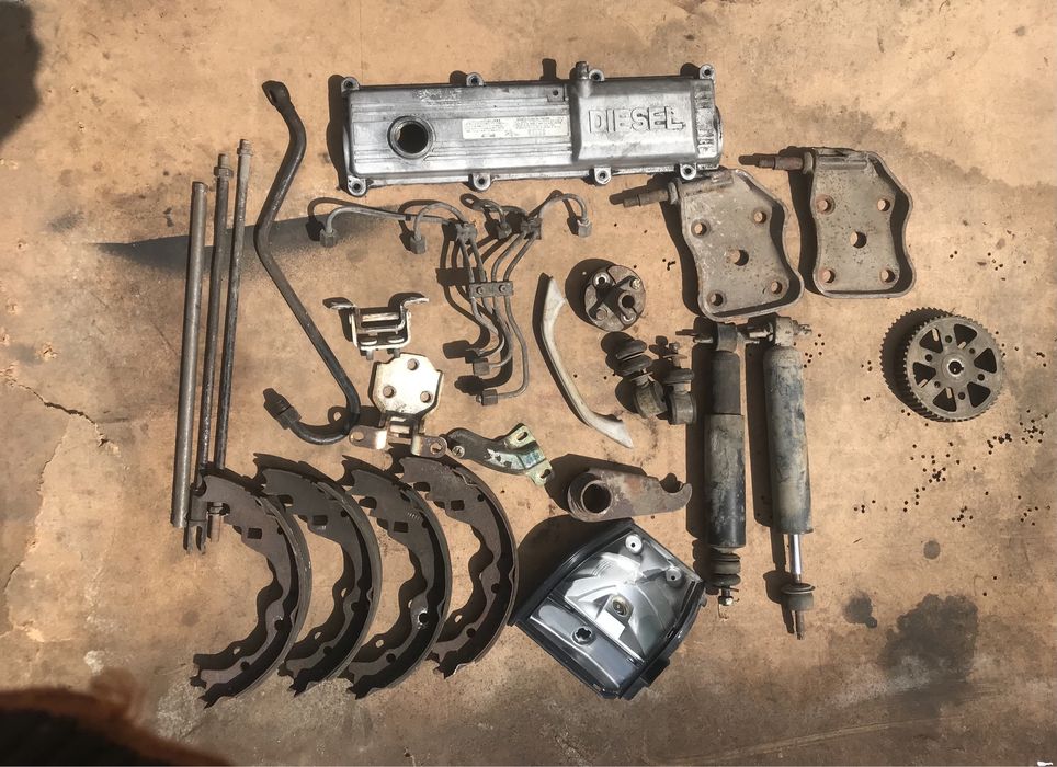 Бугеля розпредвала Mazda E2000, E2200 дизель КПП на запчастини