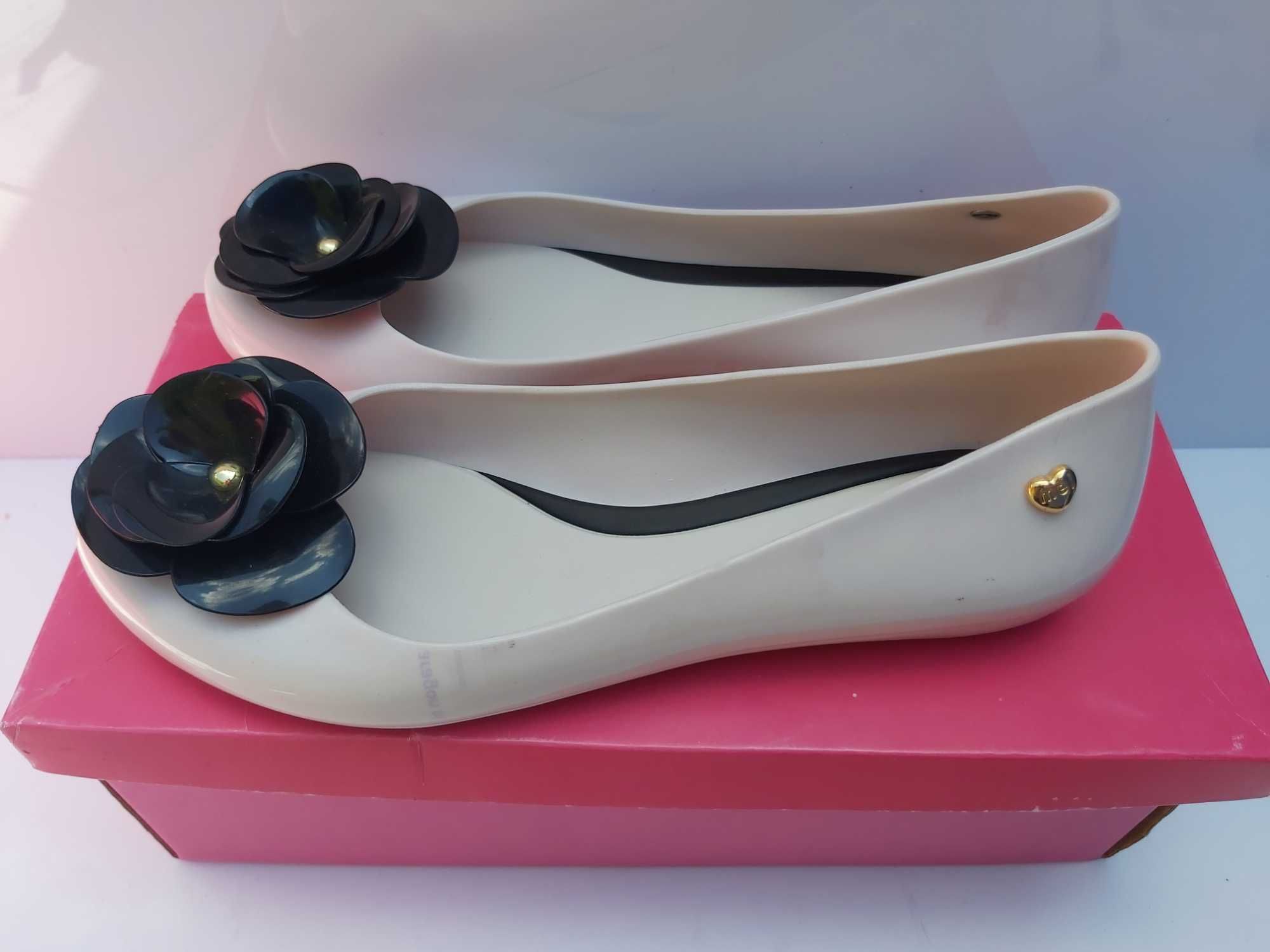 Balerinki MELISSA beż kwiaty mel pop viii sp ad 39 baletki