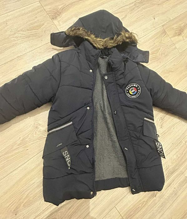 Теплий пуховик зимова куртка для хлопчика 10-12 років (136см)
