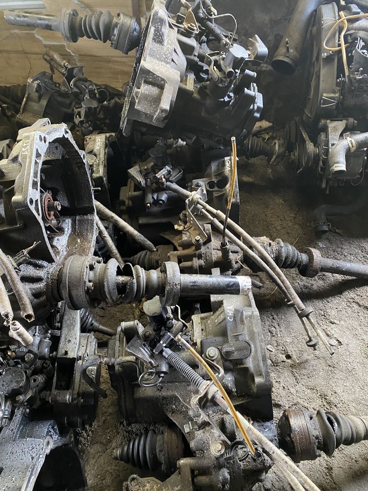 коробка передач кпп VW Passat B3 B4 vento/ пассат Б3 Б4 Венто 1.6-1.9