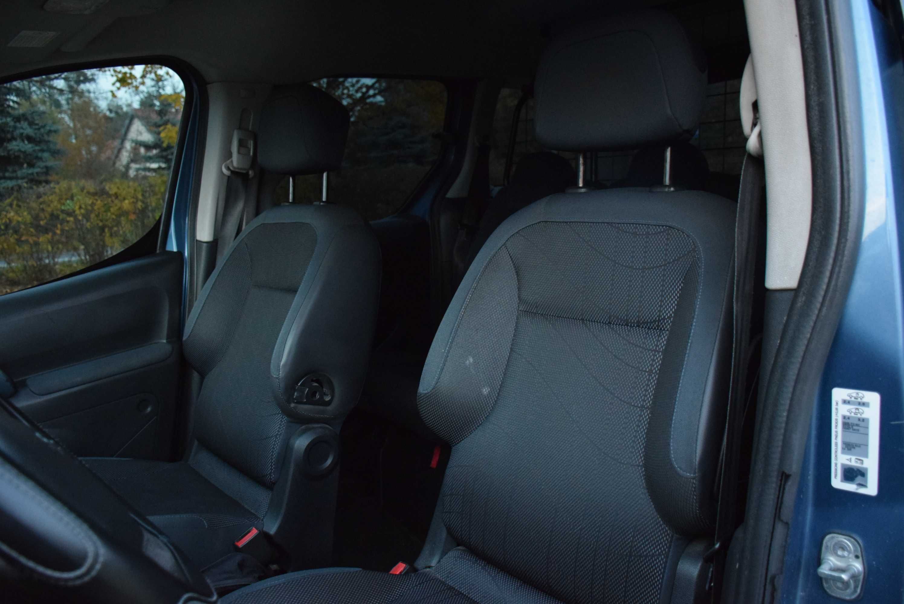 Peugeot Partner Tepee ZAMIANA na osobowe lub dostawcze HAK, BAGAŻNIK