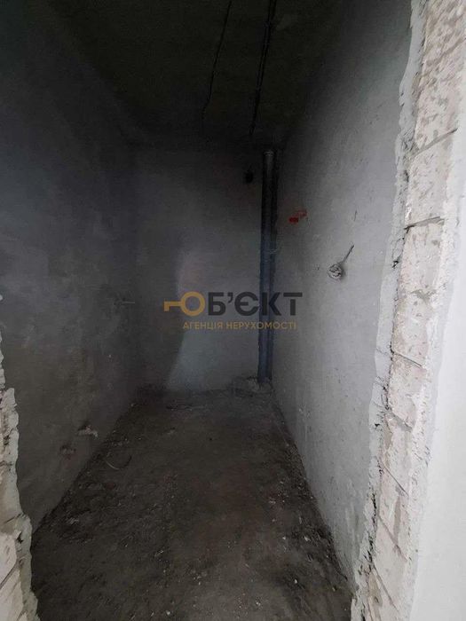В продаже 1-к квартира в ЖК "Рогатинский", Центр, ул Клочковская, 49м²