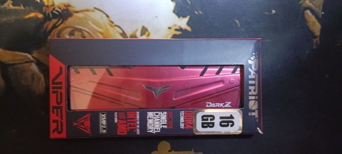 Оперативна пам'ять DDR4 8gb 3000 PATRIOT VIPER