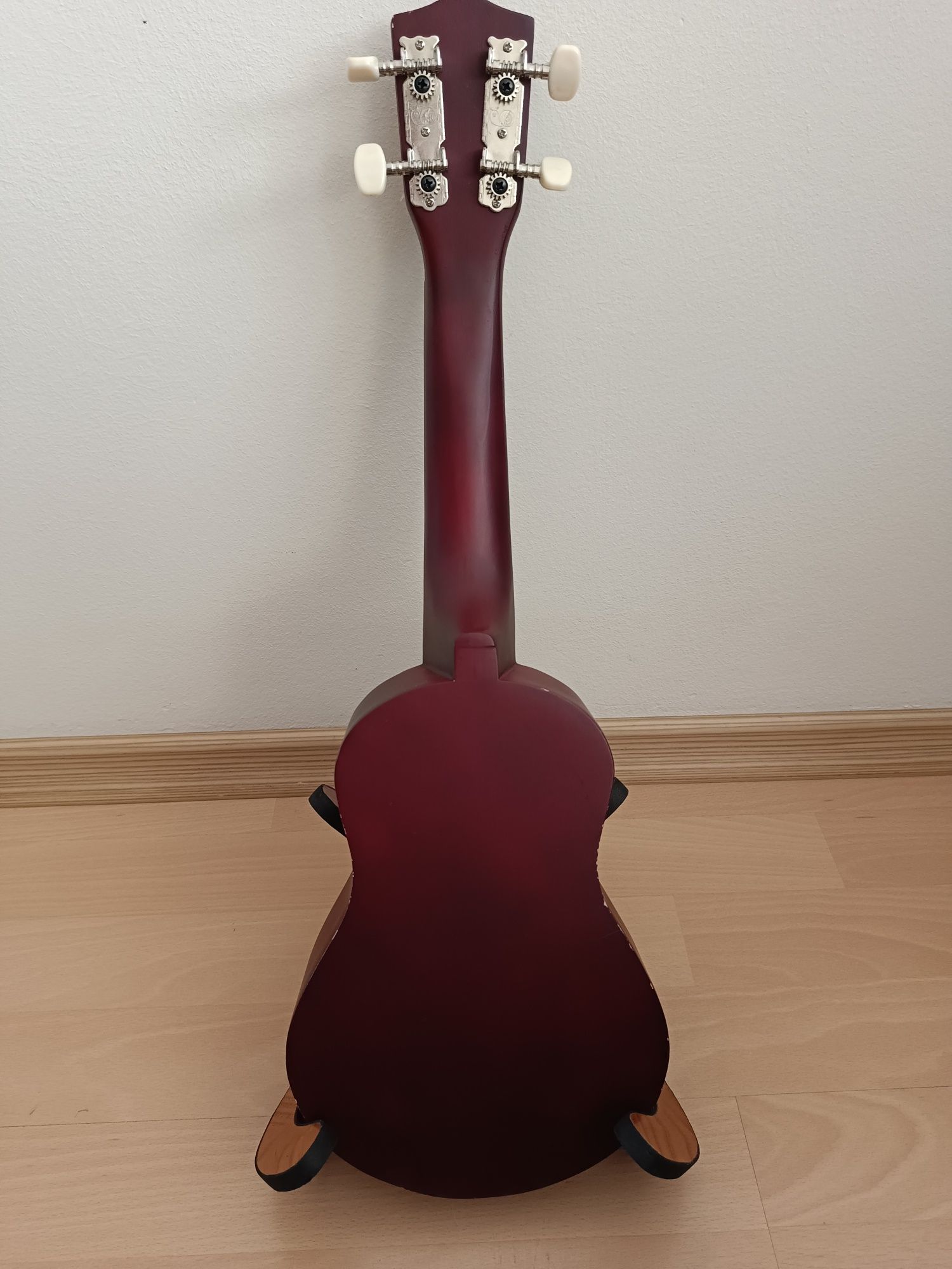 Gitara typu ukulele zestaw
