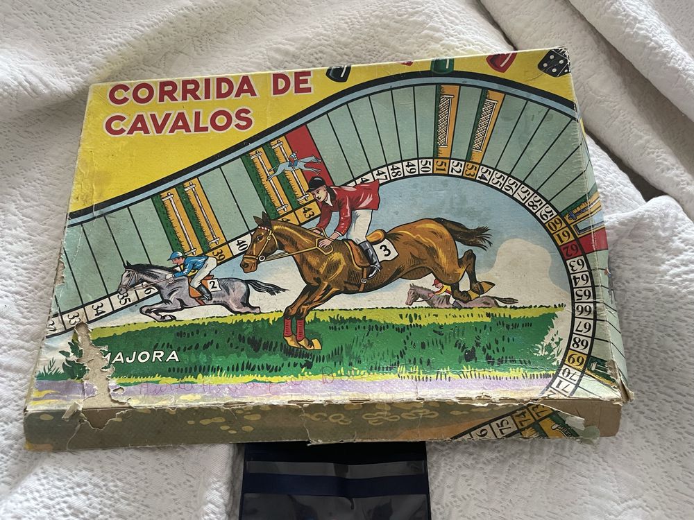 Jogos Majora Anos 1970 Corrida de Cavalos e Jogo do Assalto