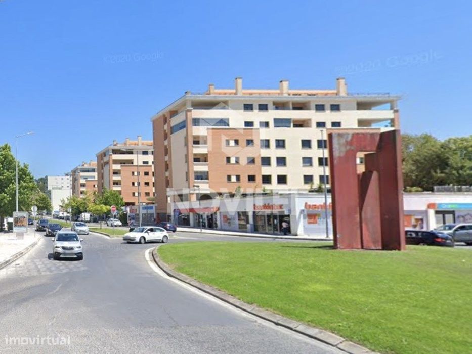 Garagem individual , Jardins do Lis, Centro de Leiria